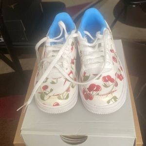 Girls Nike Air Force 1
